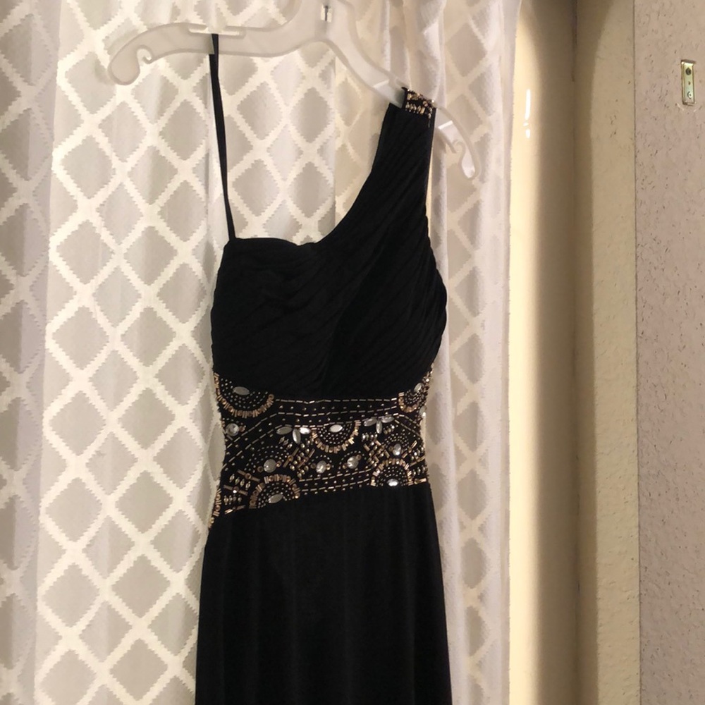 Black one shoulder prom dress w/ rose gold detail